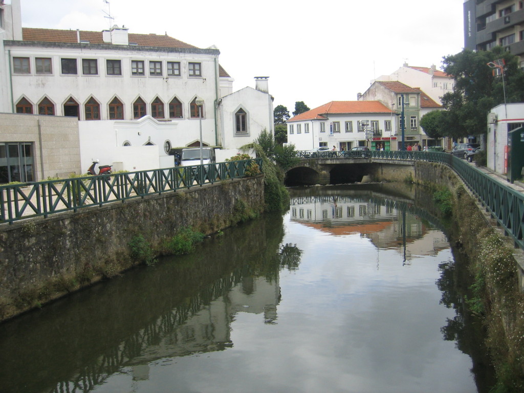 Rio Caster em Ovar
