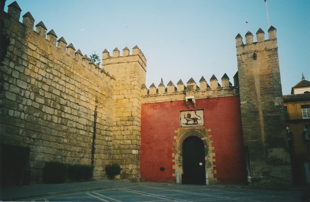 Puerta del Leon