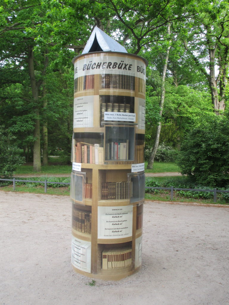 Bücherbüxe