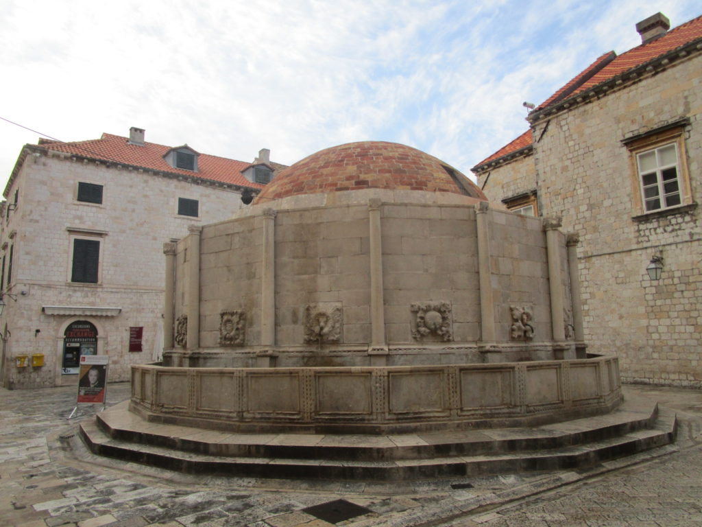 Onofrio Brunnen