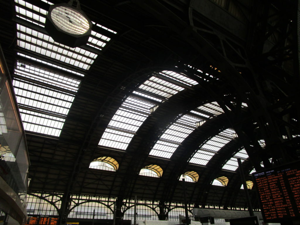 Hauptbahnhof Milano Centrale